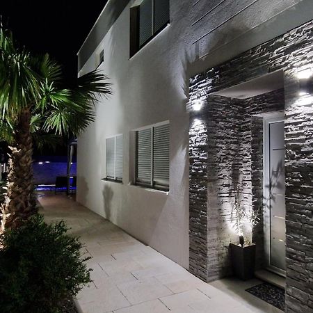 Villa Maris Nin Bagian luar foto