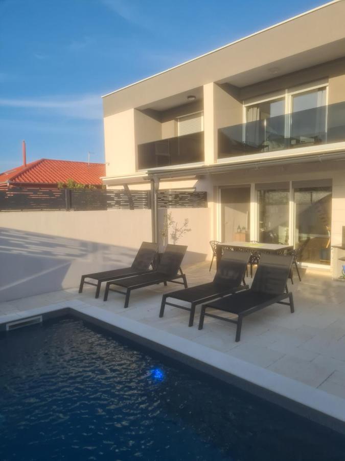 Villa Maris Nin Bagian luar foto
