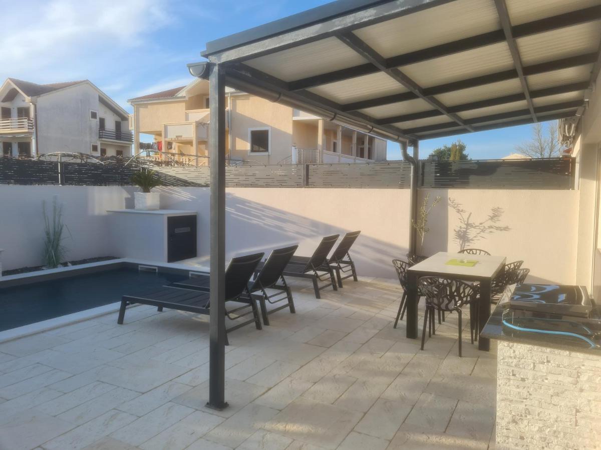 Villa Maris Nin Bagian luar foto