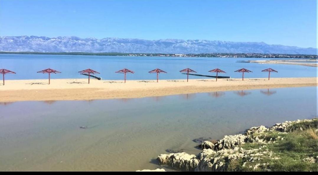 Villa Maris Nin Ruang foto